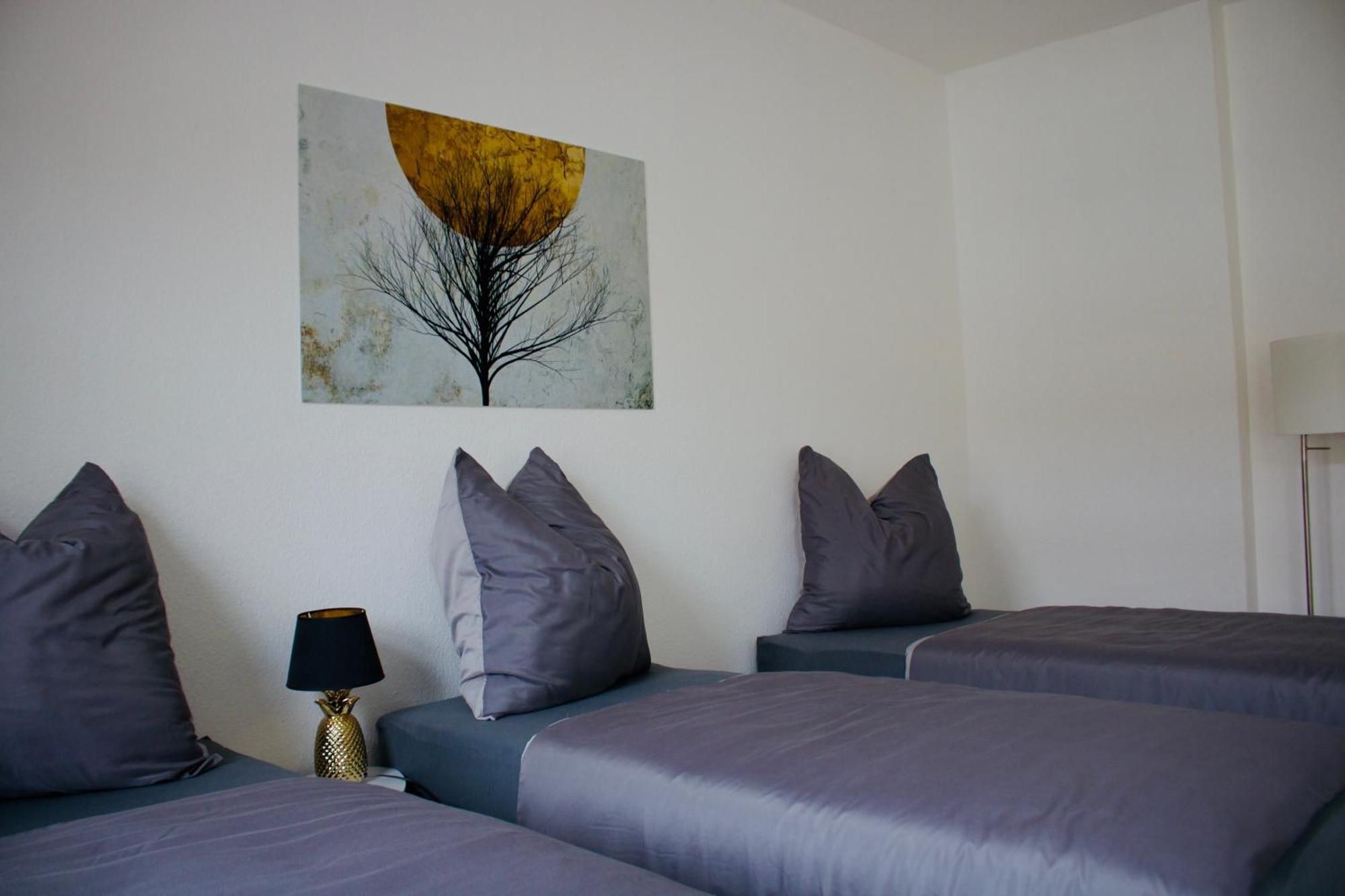 Gemuetliches Innenstadtnest, Zentrale Lage, 88Qm, Kostenfreier Parkplatz, Fuer Bis Zu 6 Personen Cottbus Exterior photo